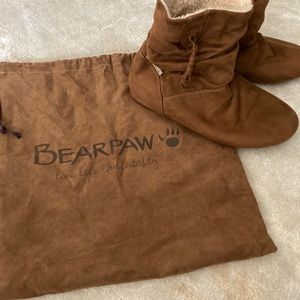BearPaw slippers/booties